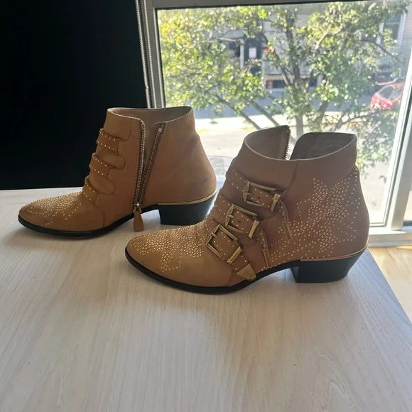 Chloe Susanna tan suede studded boots - Picture 5 of 7